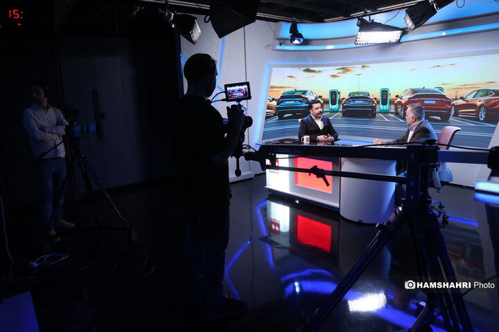 مجله ی دانستنیها