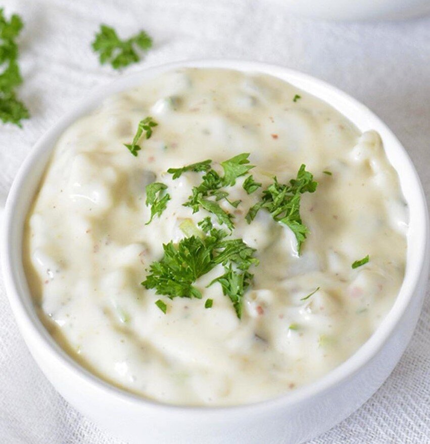 طرز تهیه مرغ سوخاری رستورانی با سس و سیب زمینی سرخ کرده مخصوص