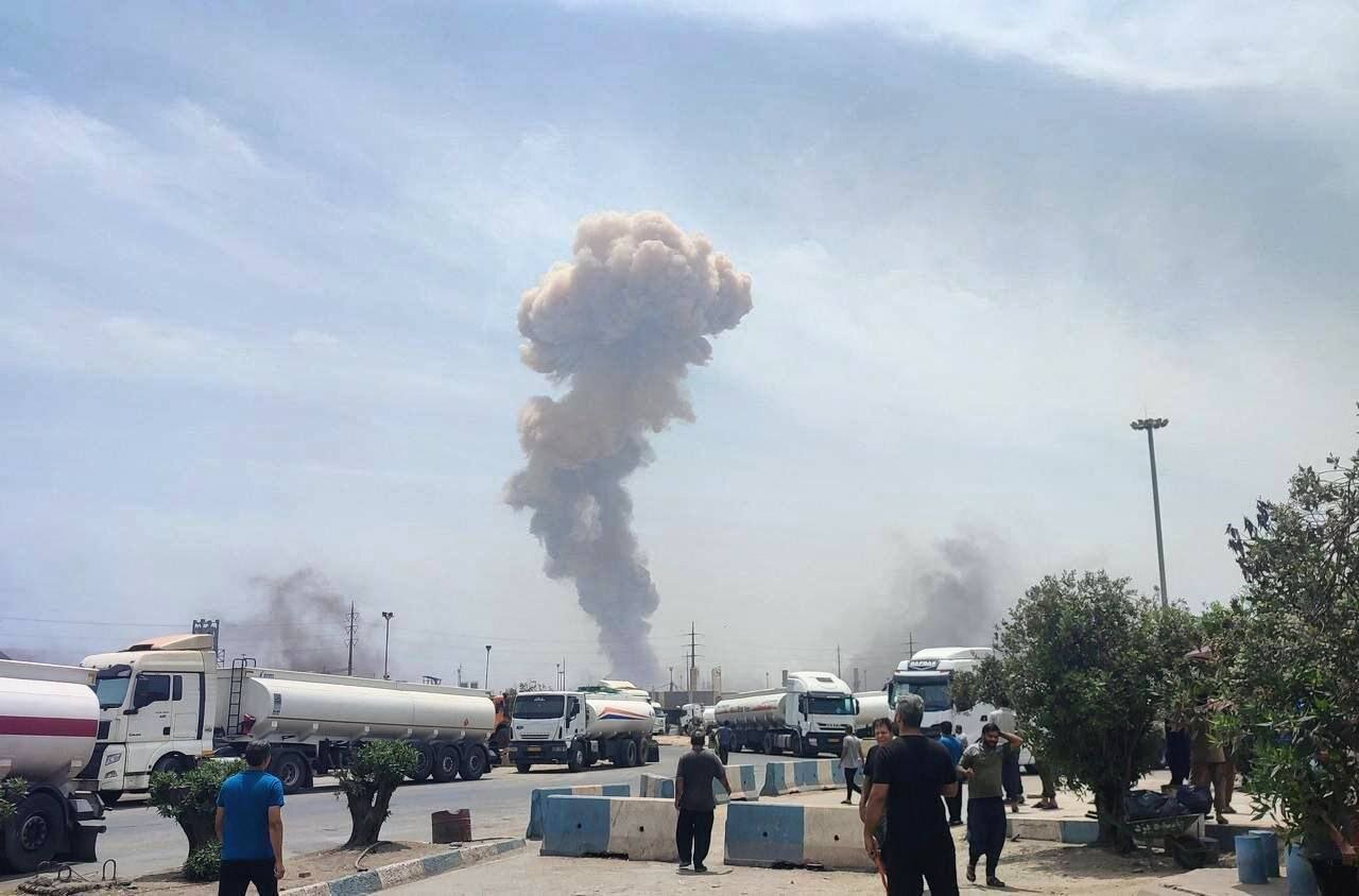 لحظه اول انفجار بندر عباس؛ شدت خسارت موج انفجار در شهرستان بندرعباس | تصاویر