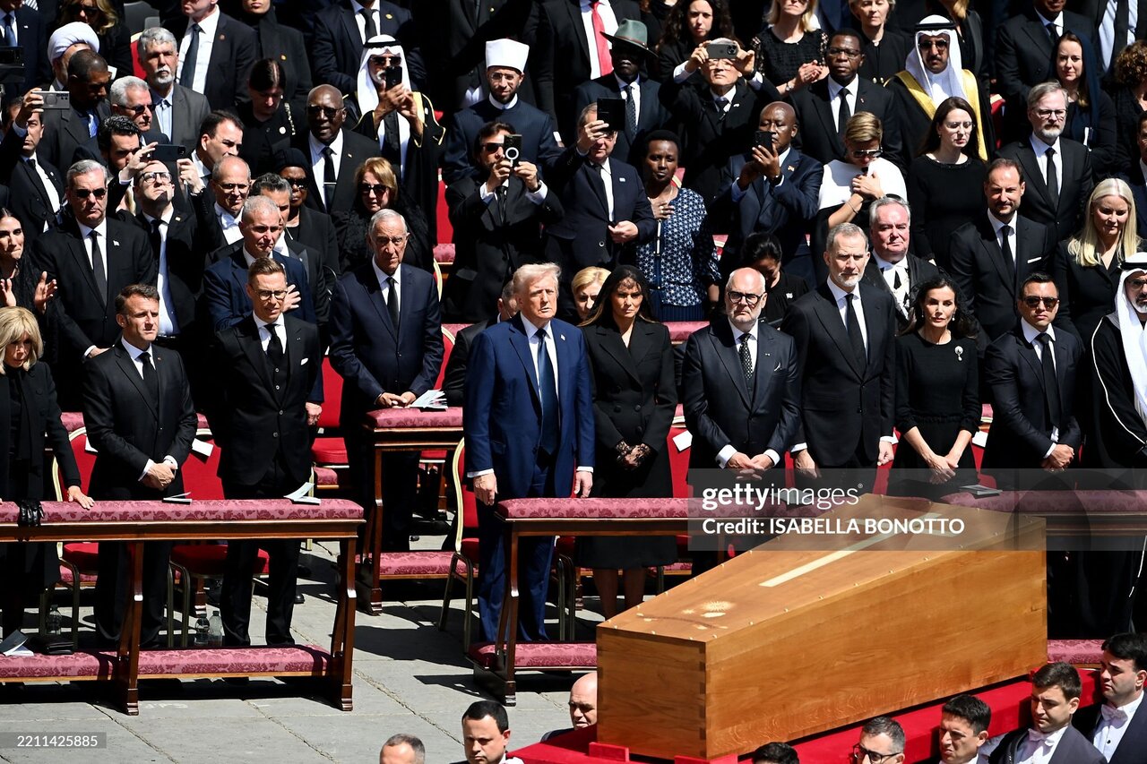 عباس صالحی و ترامپ در یک قاب | عکس