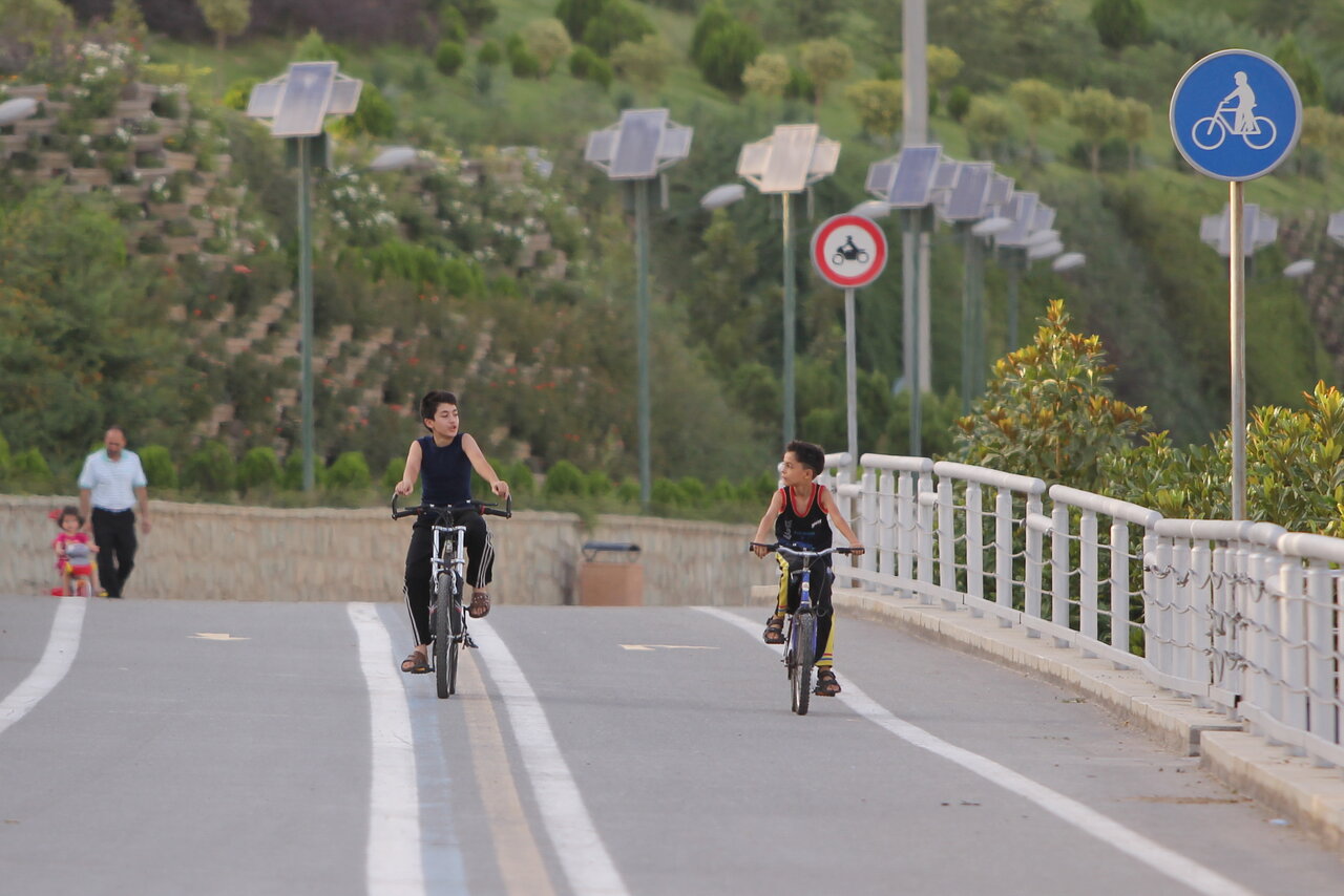 همرکاب با بهار | این گوشه های تهران برای دوچرخه سوارهاست