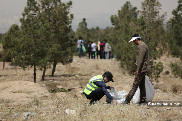 اجرای نخستین برنامه پاکسازی همگانی پایتخت در بوستان نرجس خاتون