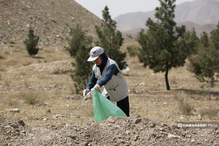 اجرای نخستین برنامه پاکسازی همگانی پایتخت در بوستان نرجس خاتون