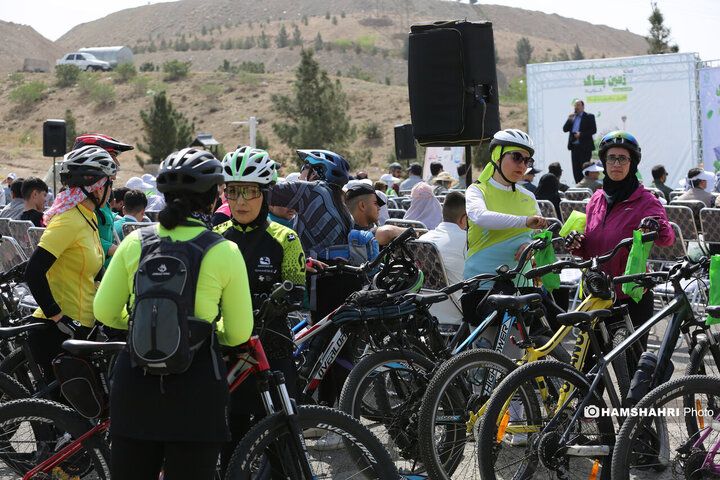 اجرای نخستین برنامه پاکسازی همگانی پایتخت در بوستان نرجس خاتون