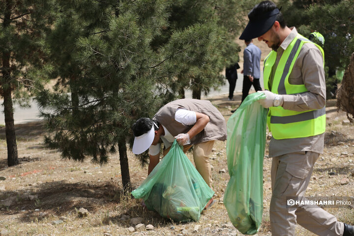 اجرای نخستین برنامه پاکسازی همگانی پایتخت در بوستان نرجس خاتون