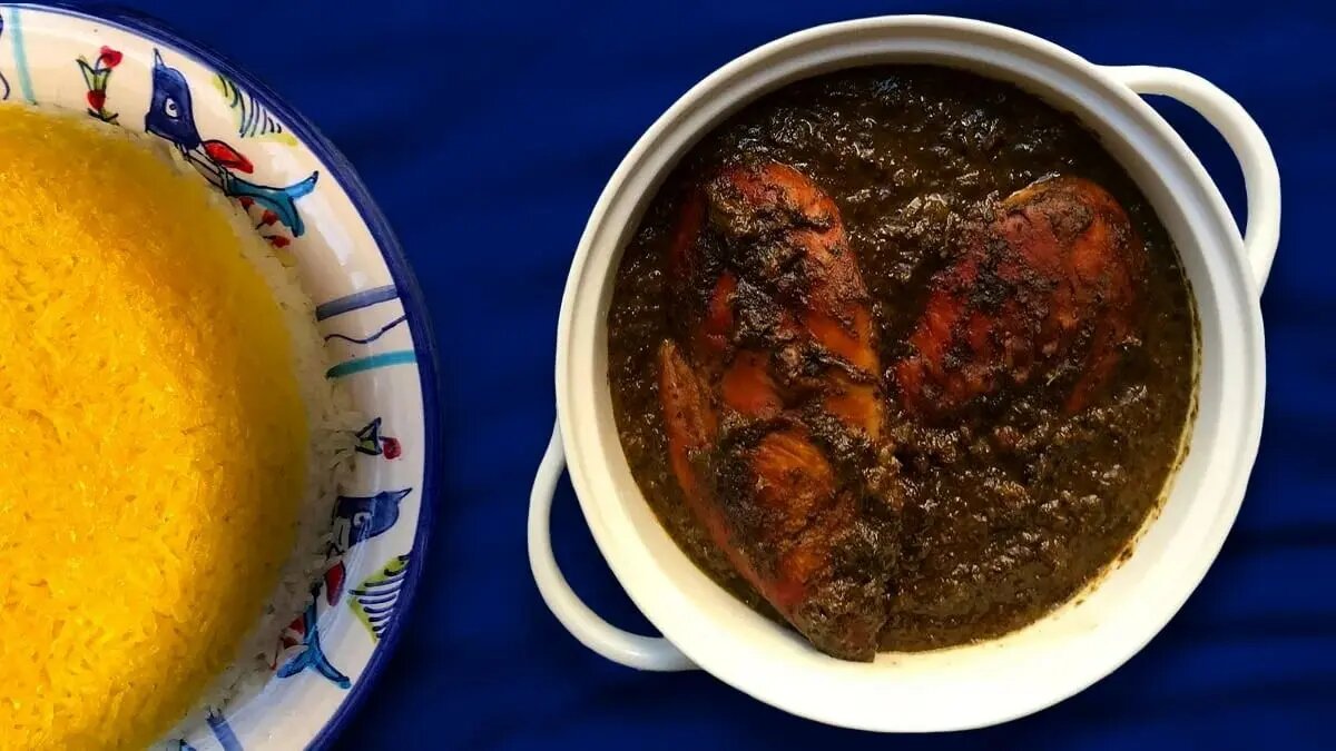 طرز تهیه مرغ ترش گیلانی با طعمی بی نظیر و متفاوت
