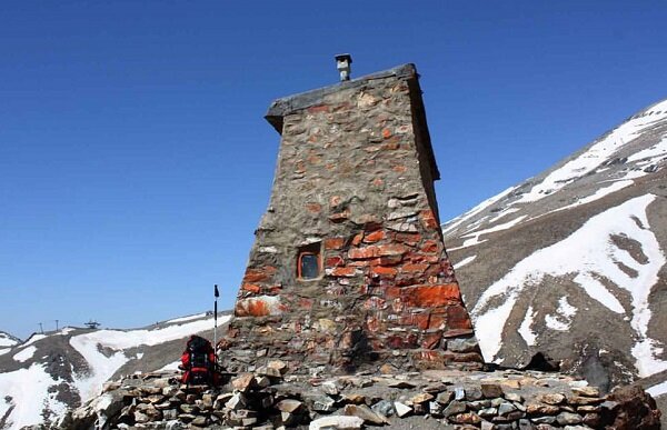 تصویری از اولین جانپناه ایران در توچال