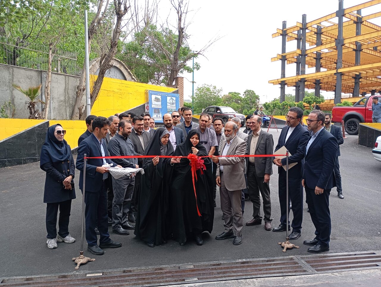 پمپ بنزین کوچک مقیاس فرحزاد