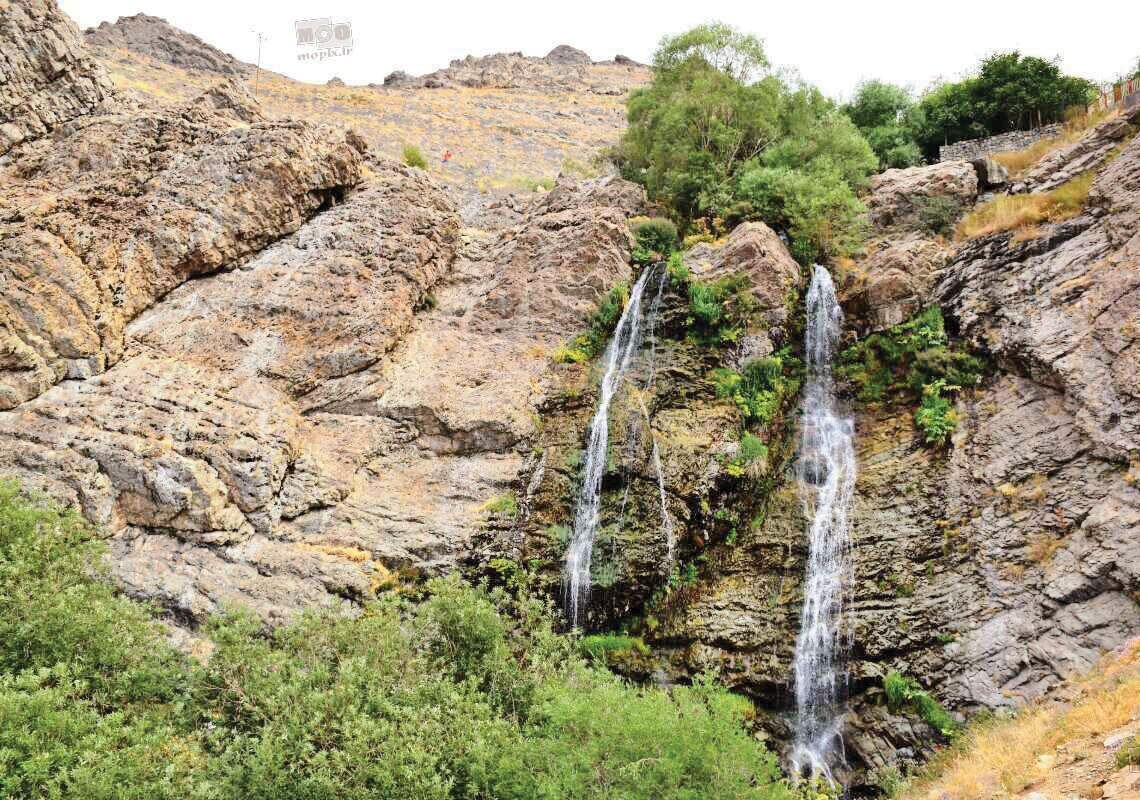 زیباترین آبشارهای تهران که باید در بهار ببینید