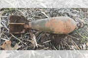 کشف گلوله توپ جنگی عمل نکرده در گیلانغرب + عکس