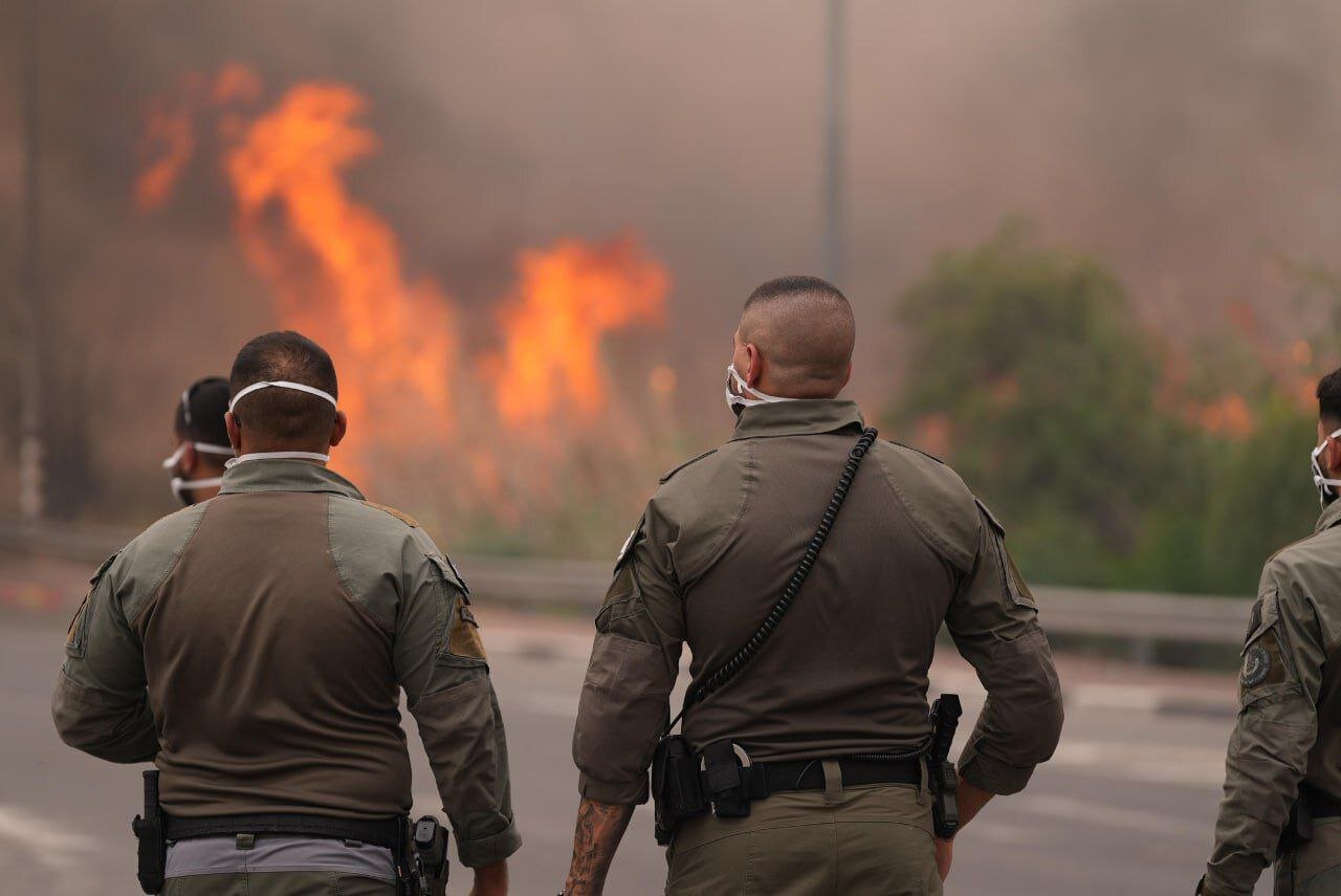 فرار هزاران صهیونیست