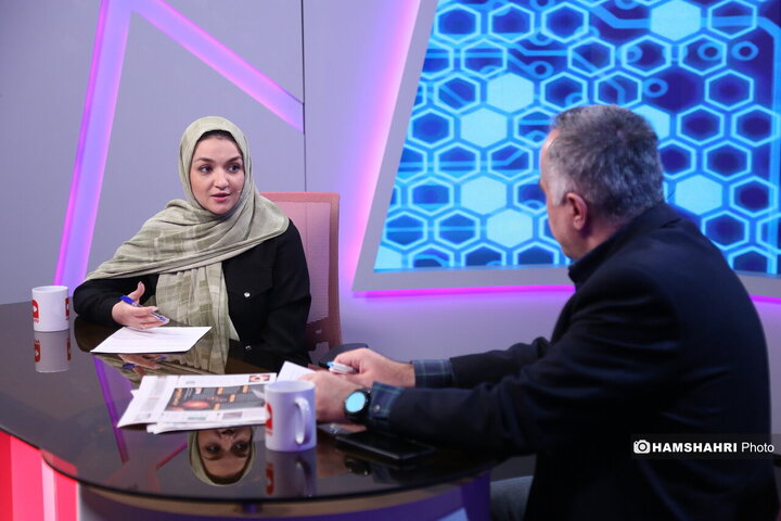 مجله ی دانستنیهای علمی