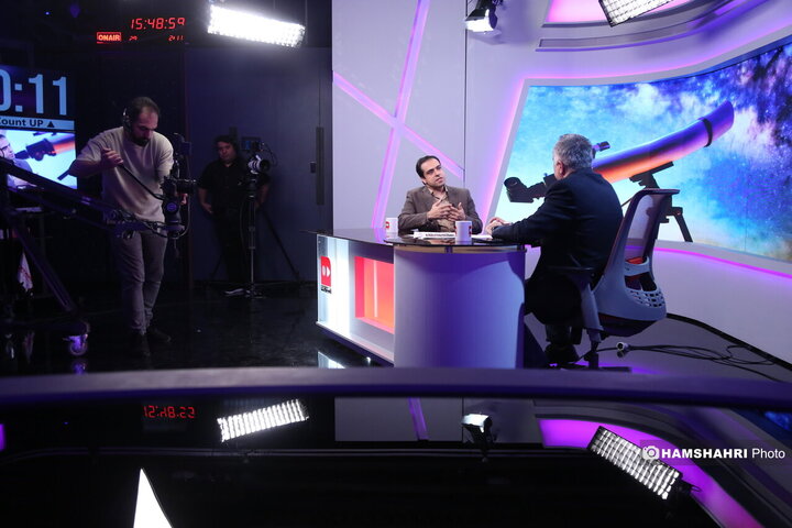 مجله ی دانستنیهای علمی