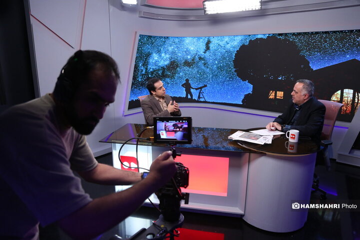 مجله ی دانستنیهای علمی