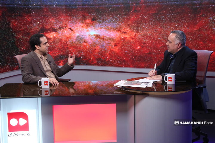 مجله ی دانستنیهای علمی