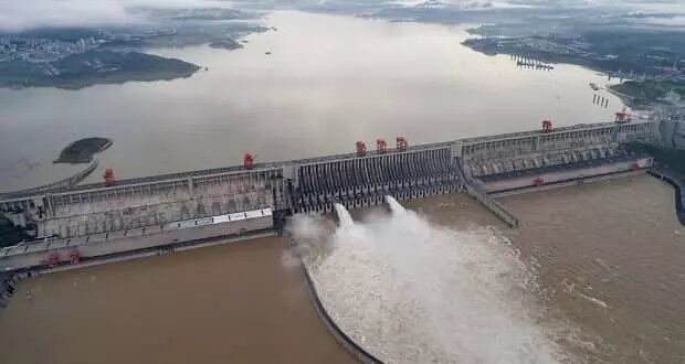 سد عظیم چینی چرخش زمین را کند کرده