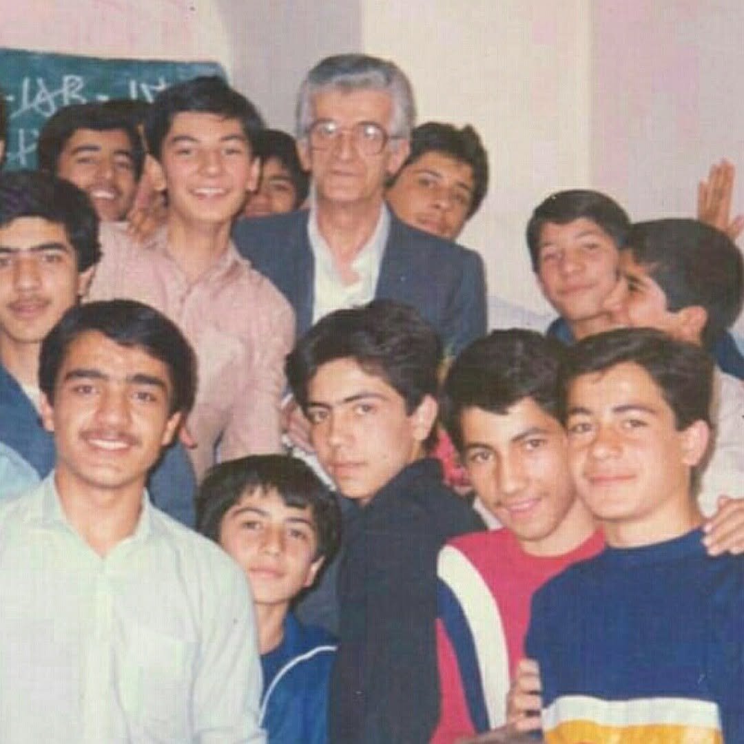 آموزگاران فراموش‌نشدنی شهر | کدام مدارس تهران را به معلم های معروفشان می شناسند؟