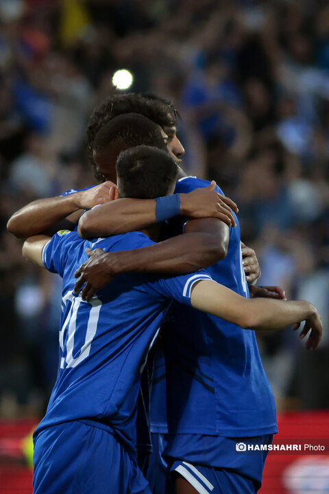 تصاویر بازی فوتبال استقلال 5- آلومینیوم اراک 1