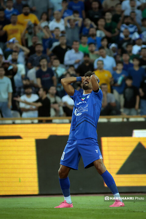 تصاویر بازی فوتبال استقلال 5- آلومینیوم اراک 1