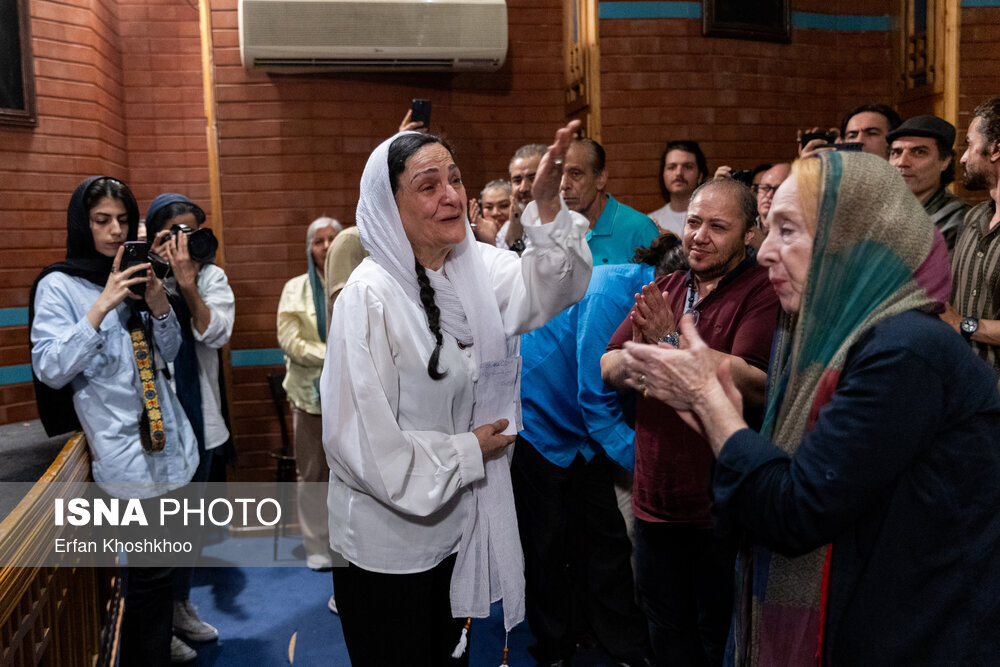 استایل جدید بهنوش طباطبایی و مازیار لرستانی | در شب نکوداشت گلاب آدینه چه گذشت؟