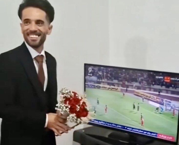 فرار داماد برای دیدن بازی تراکتور از سر سفره عقد + فیلم و عکس