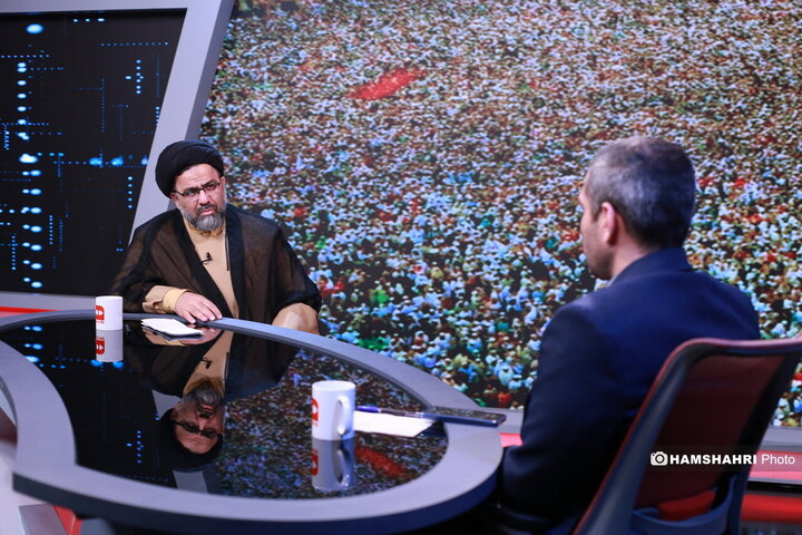 تببین صحبت های رهبری