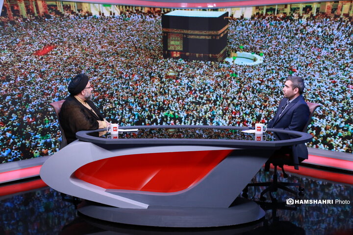 تببین صحبت های رهبری