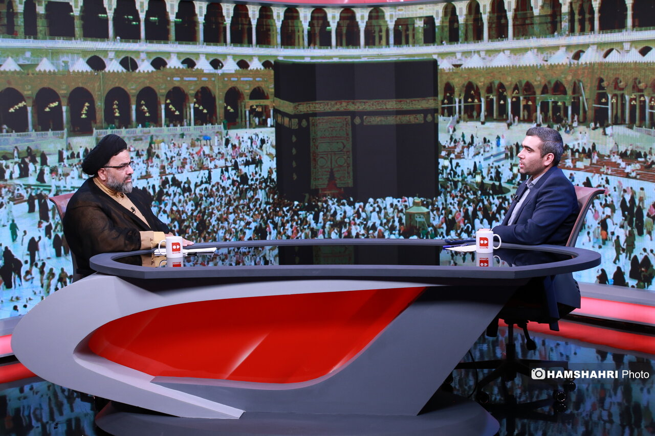 طباطبایی: نظام اسلامی بر مسأله امت پافشاری کرده است؛ در قانون اساسی ۵ مرتبه به امت اسلامی اشاره شده است