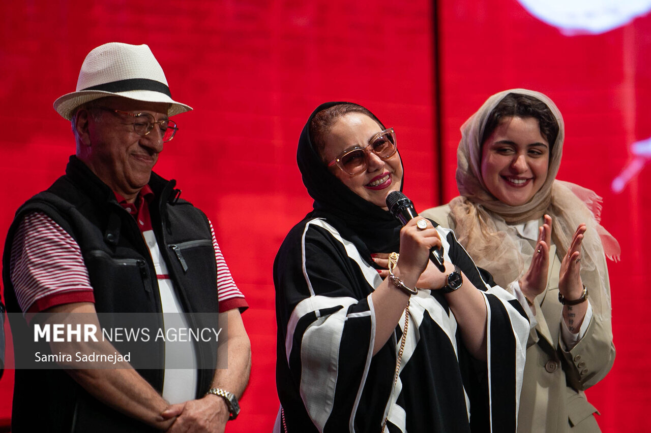 استایل بازیگران یک سریال تلویزیونی را ببینید | نعیمه نظام دوست، بهنوش بختیاری، پژمان بازغی...