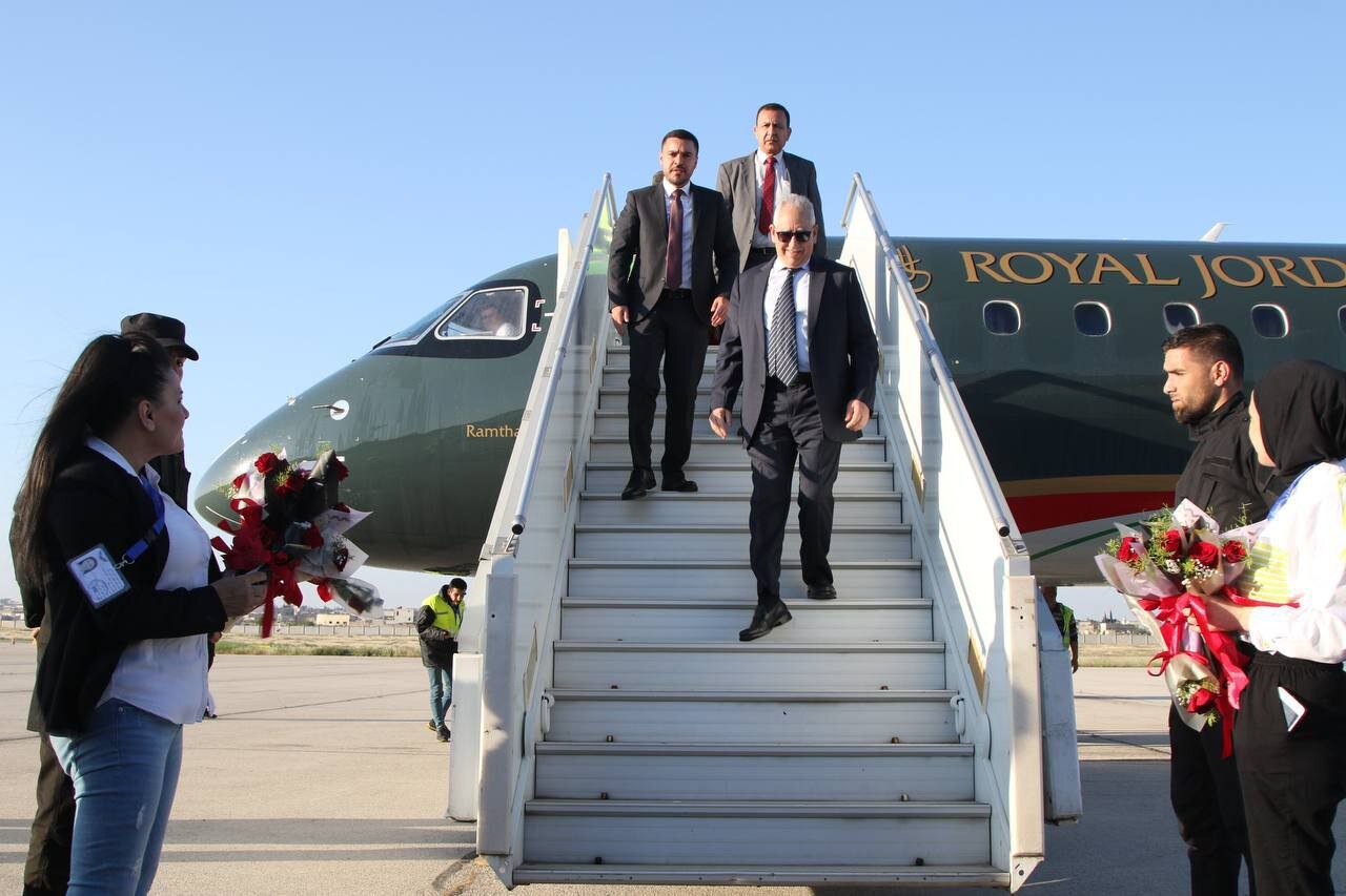 نخستین پرواز از اردن به حلب پس از ۱۴ سال | تصاویر