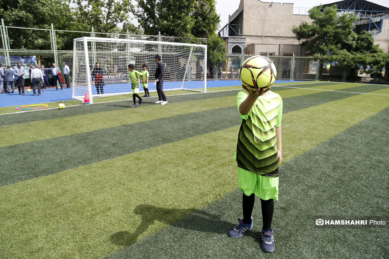 کشف ستاره از زمین رازی