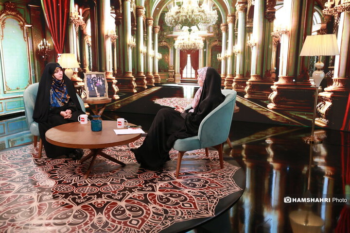 درجه یک با حضور زهرا بهروز آذر