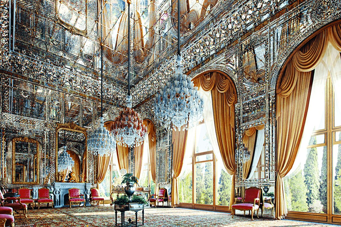 کاخی که ساختش از دوره صفوی تا قاجار طول کشید