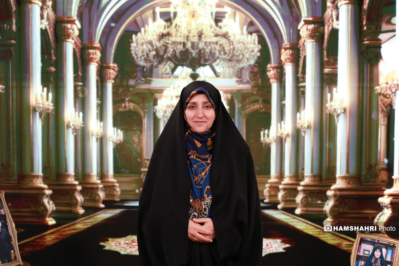 نظر معاون پزشکیان درباره بازگشت هنرمندان زن به کشور