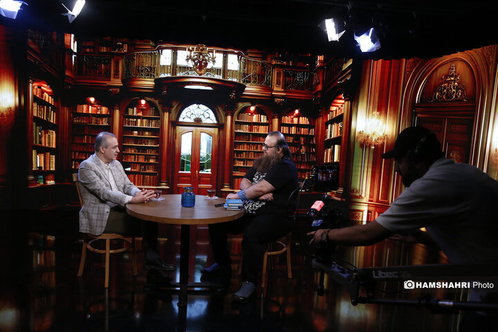 گفتگو با دکتر مهرداد بهلولی جراح و سرطان شناس و پزشک معالج محمد رضا شجریان