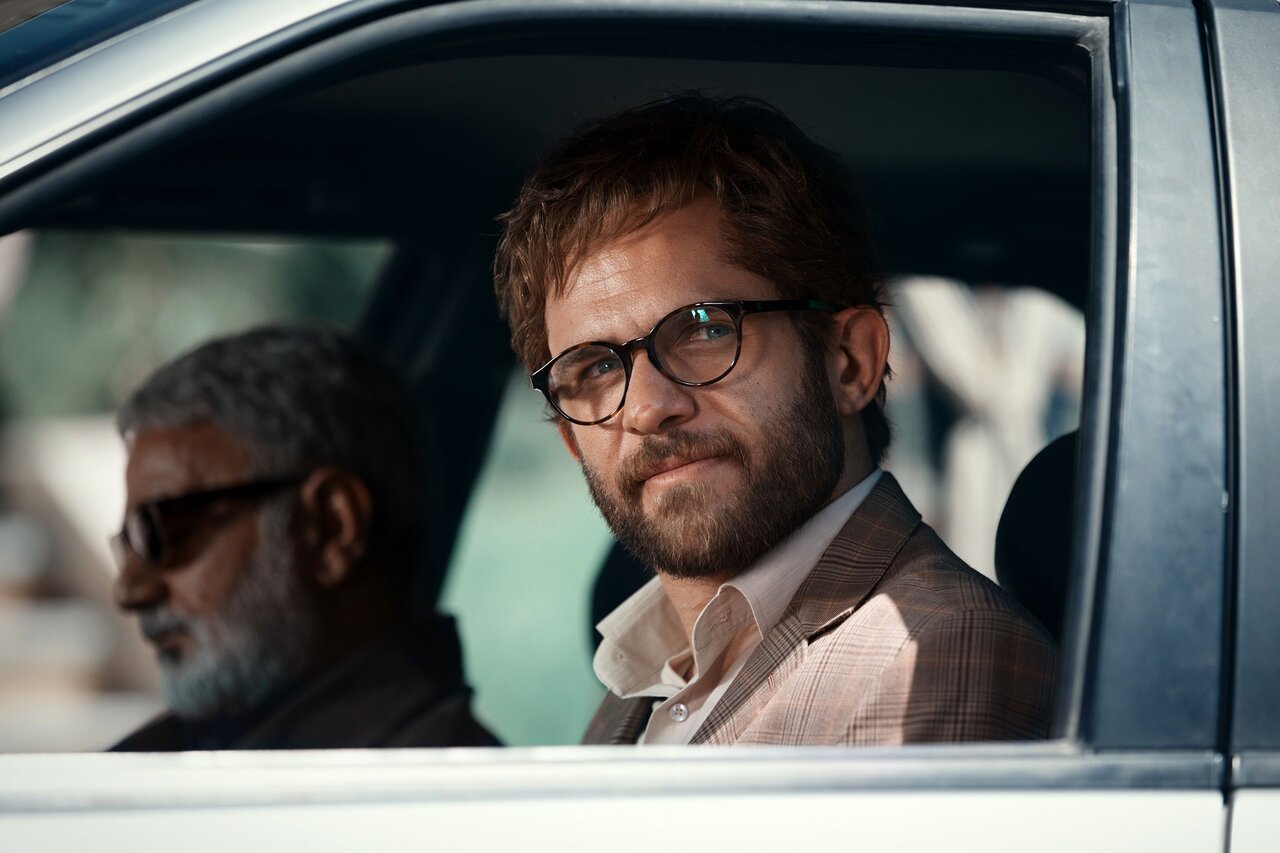 این روزها همه درباره بازی بابک حمیدیان حرف می زنند