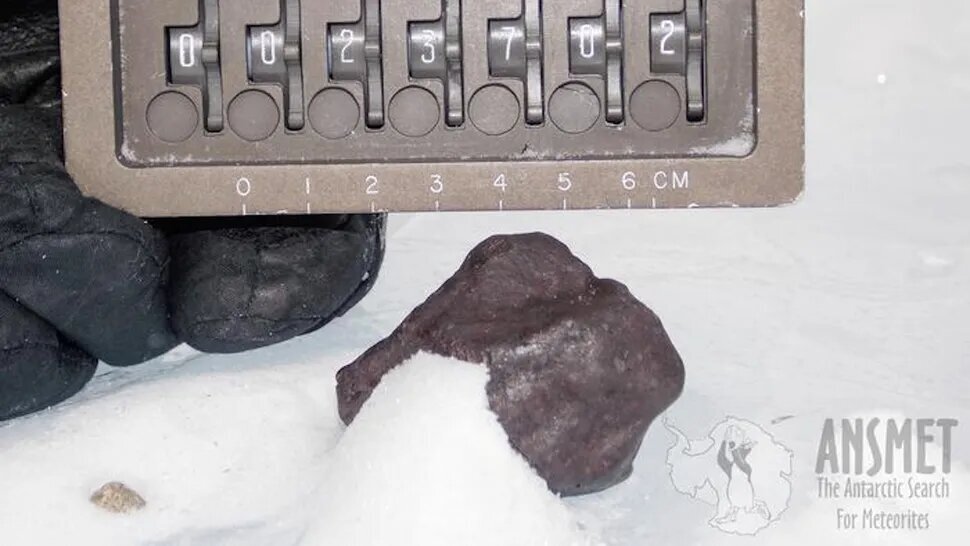 آب زمین از کجا آمده است؟ | این راز در قطب جنوب فاش شد!