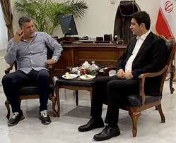 دیدار صمیمانه علی دایی با یک مقام دولت پزشکیان