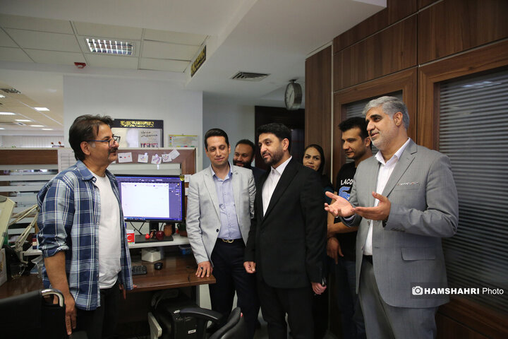 سوغات چینی در خیابان های تهران