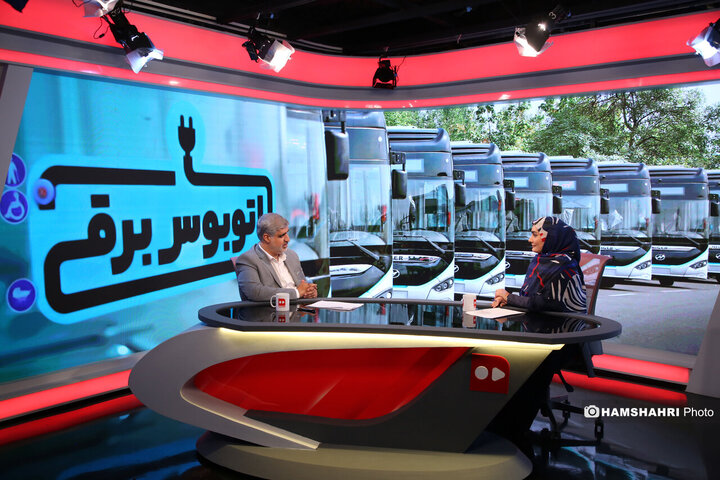 سوغات چینی در خیابان های تهران