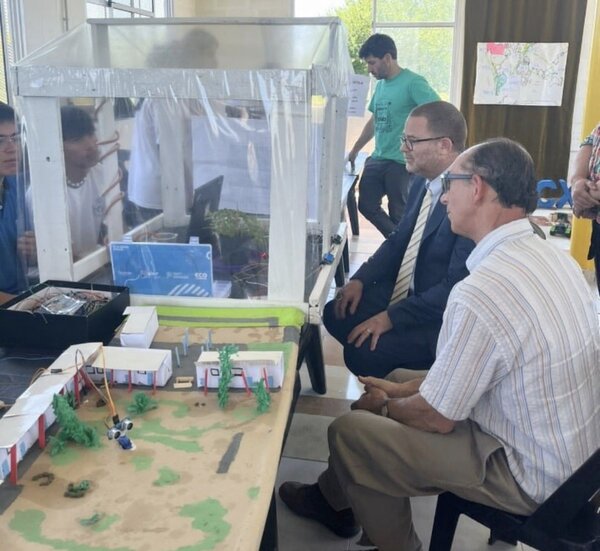 اسرائیل و سلاح خطرناک ماشاو + تصائویر | این آژانس اینگونه نخبگان جهان را تور میکند