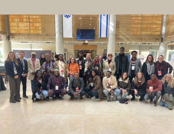 اسرائیل و سلاح خطرناک ماشاو + تصائویر | این آژانس اینگونه نخبگان جهان را تور میکند