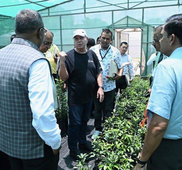 اسرائیل و سلاح خطرناک ماشاو + تصائویر | این آژانس اینگونه نخبگان جهان را تور میکند