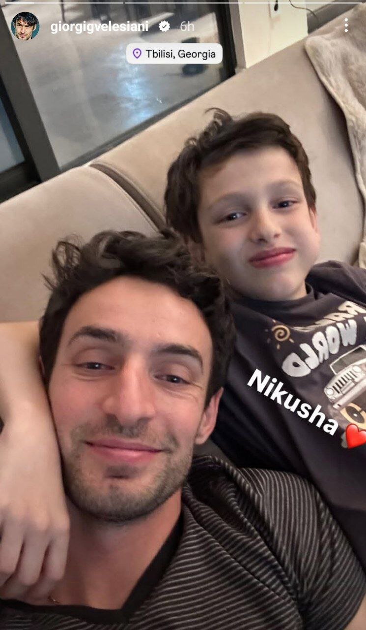 مدافع پرسپولیس ۲۴ ساعته از ایران خارج شد + عکس