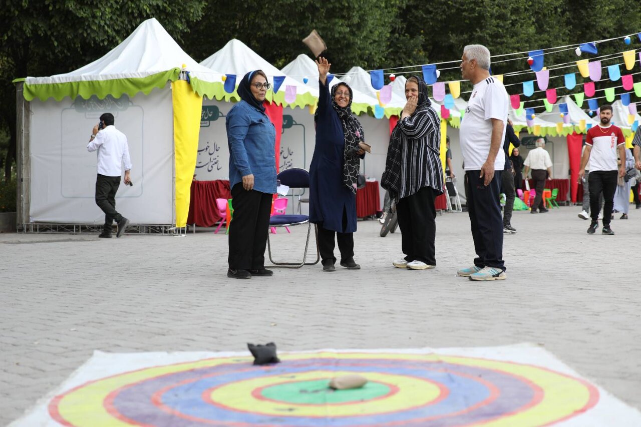 شهر سلامت به بوستان لاله رفت| خدمات رایگان سلامت محور در قلب پایتخت