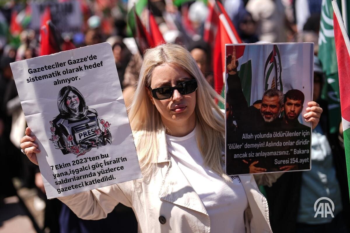 تجمع هزاران نفری ساکنان استانبول در حمایت از غزه + تصاویر