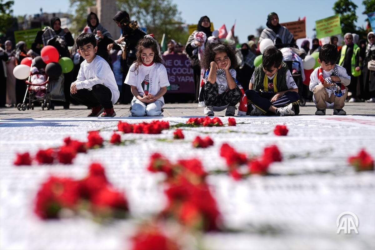 تجمع مردم در استانبول در حمایت از غزه