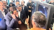 حضور مخبر در نمایشگاه کتاب تهران و بازدید از غرفه شهید رییسی + ویدئو