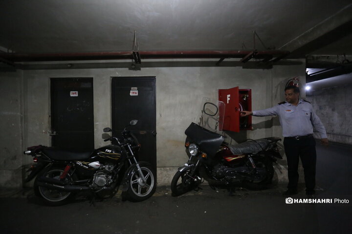 پایش میدانی ایمنی و آتش نشانی ساختمان های ناایمن شهر تهران