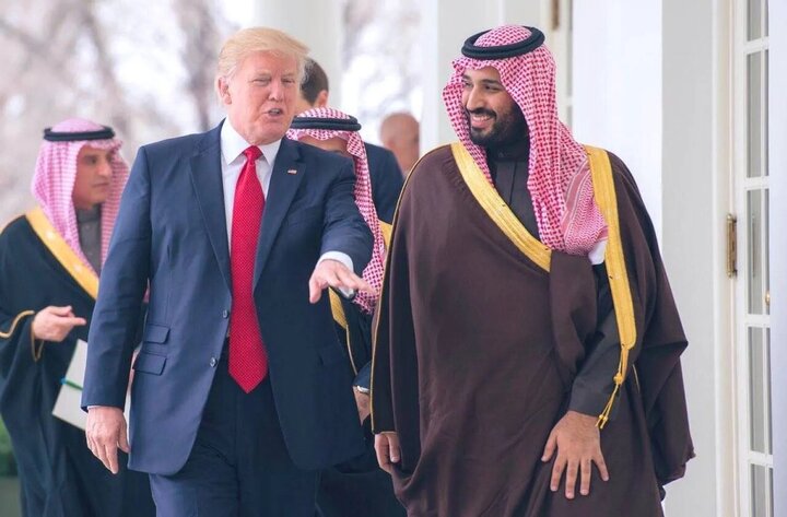 رئیس فیفا هم با ترامپ به عربستان رفت + ویدئو | معرفی هیئت آمریکایی توسط ترامپ به بن سلمان